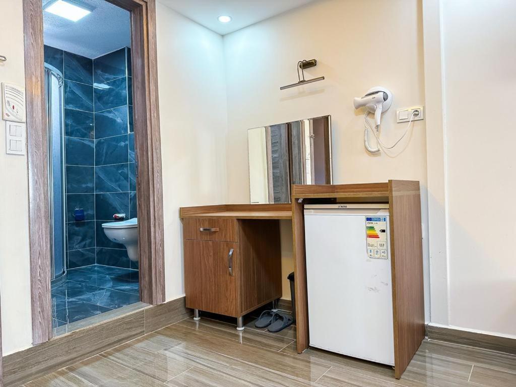 Kale Otel *